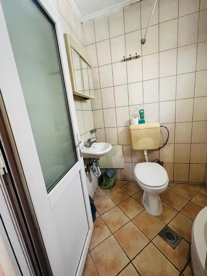 Guest House Velania Prisztina Zewnętrze zdjęcie