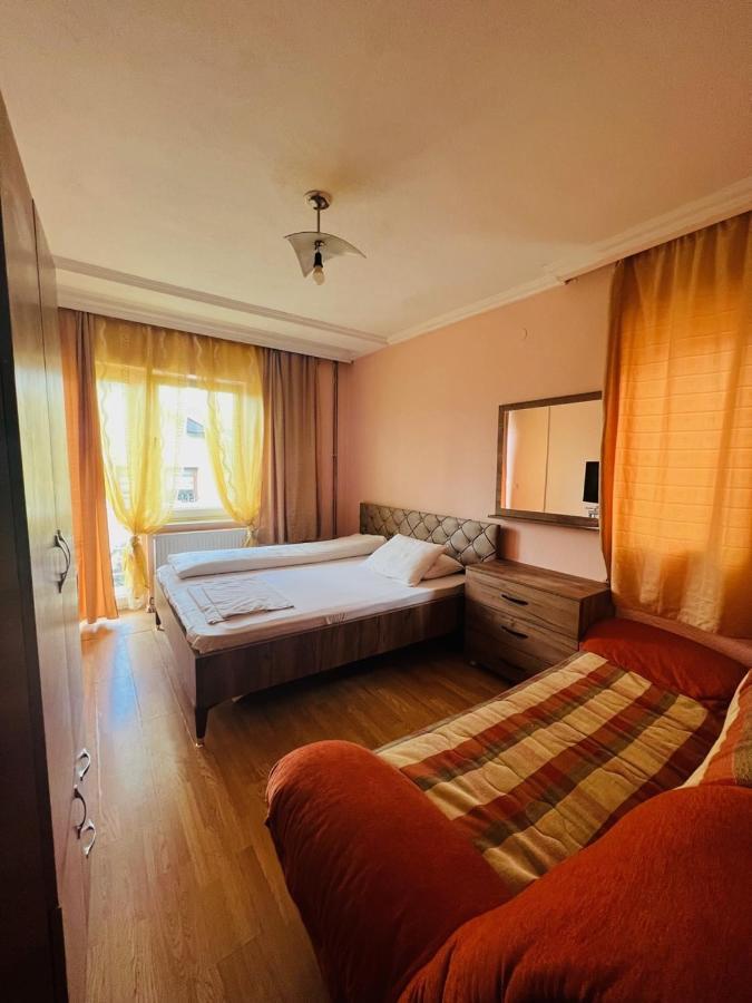 Guest House Velania Prisztina Zewnętrze zdjęcie