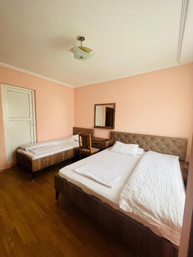 Guest House Velania Prisztina Zewnętrze zdjęcie