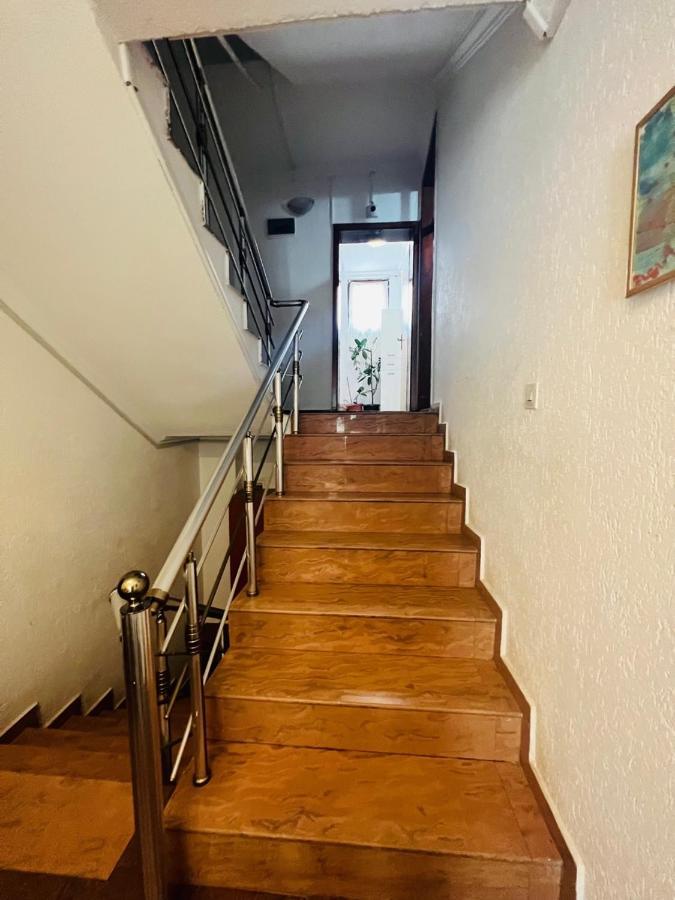 Guest House Velania Prisztina Zewnętrze zdjęcie