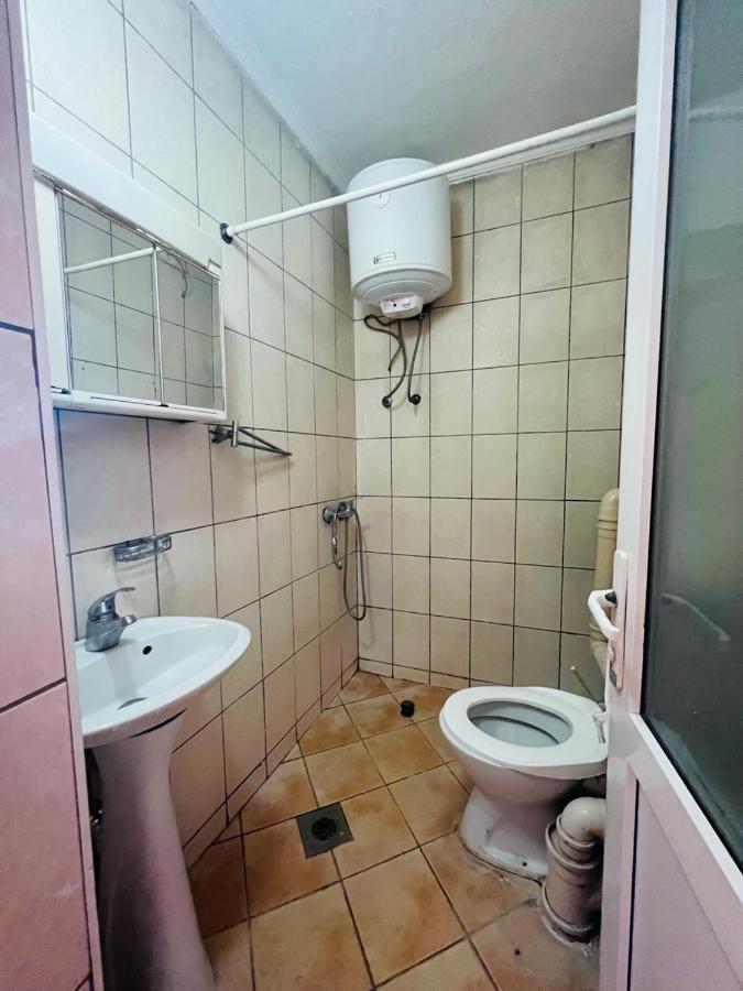 Guest House Velania Prisztina Zewnętrze zdjęcie